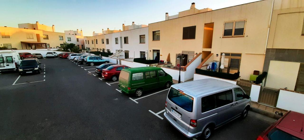 Duplex Espacioso, Tranquilidad, Barbacoa Y Supermercado Al Lado Cotillo Exterior foto